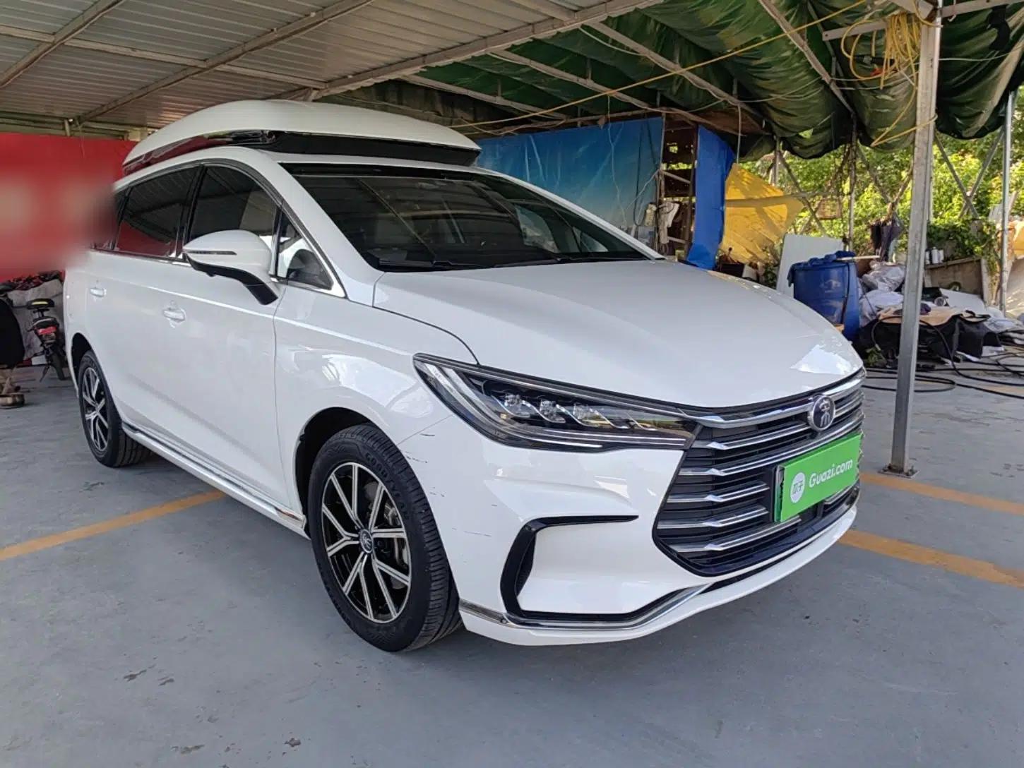 Used BYD Song MAX New Energy 2022 DM-i 105KM Executive Edition — миниатюра 3