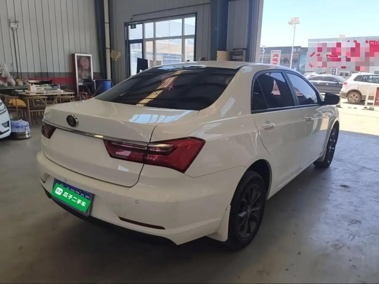 Used BYD Qin 2019 1.5L Automatic Luxury Model — миниатюра 6