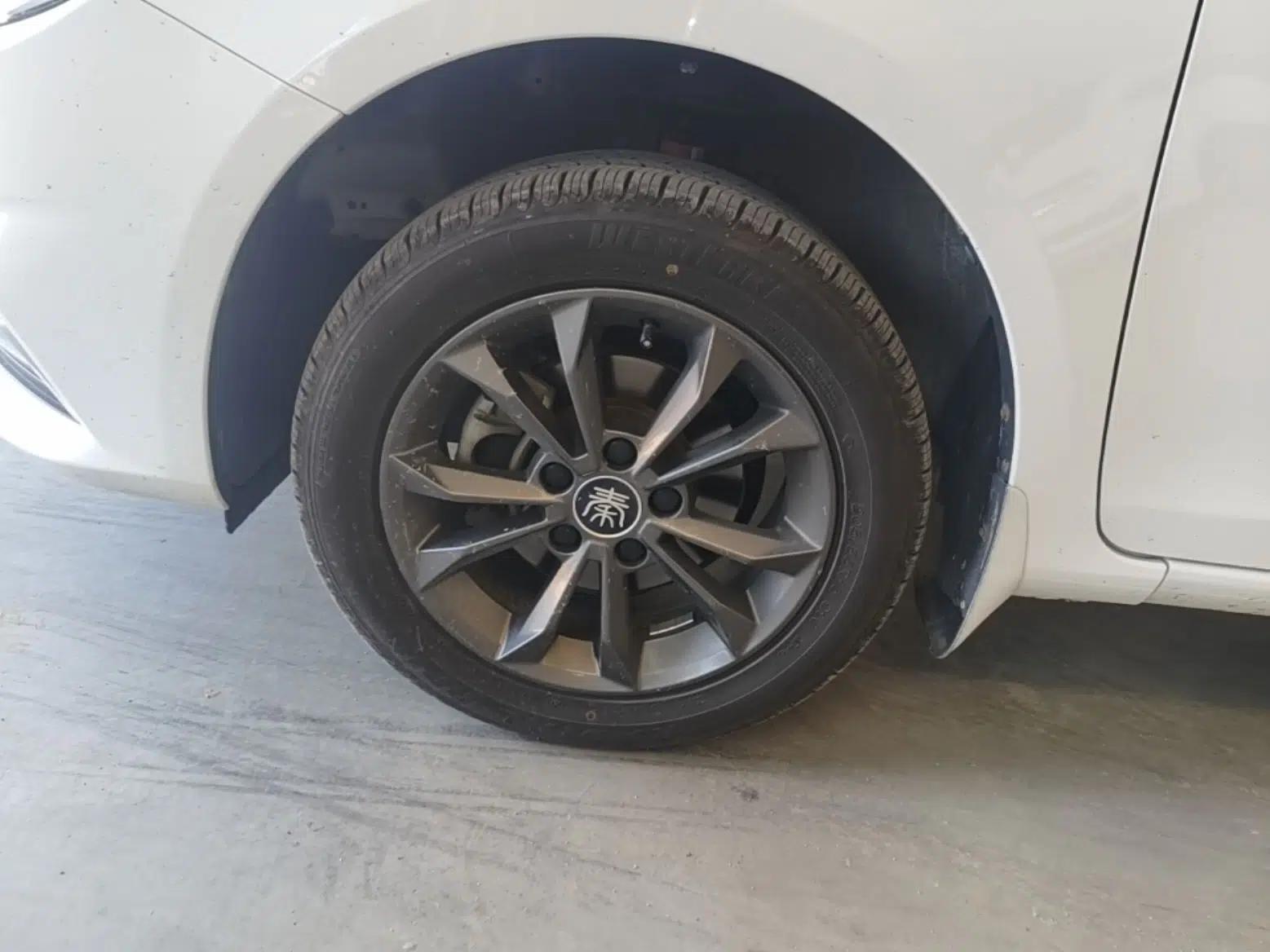 Used BYD Qin 2019 1.5L Automatic Luxury Model — миниатюра 10