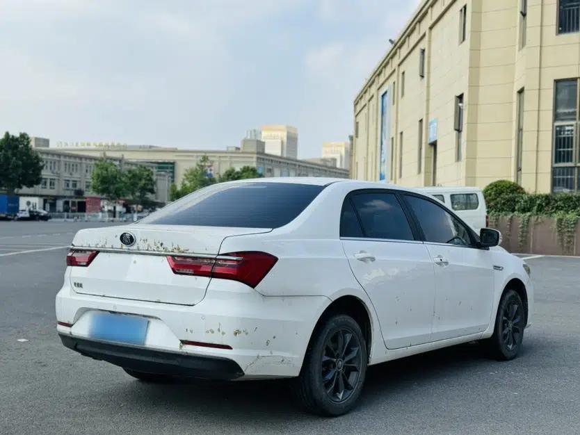 Used BYD Qin 2019 1.5L Automatic Prestige Model — миниатюра 11