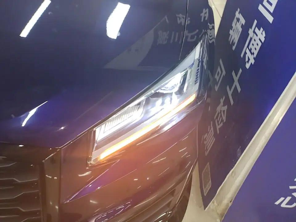 Audi Q2L 2020 35 TFSI Ambition Dynamic Edition — миниатюра 8