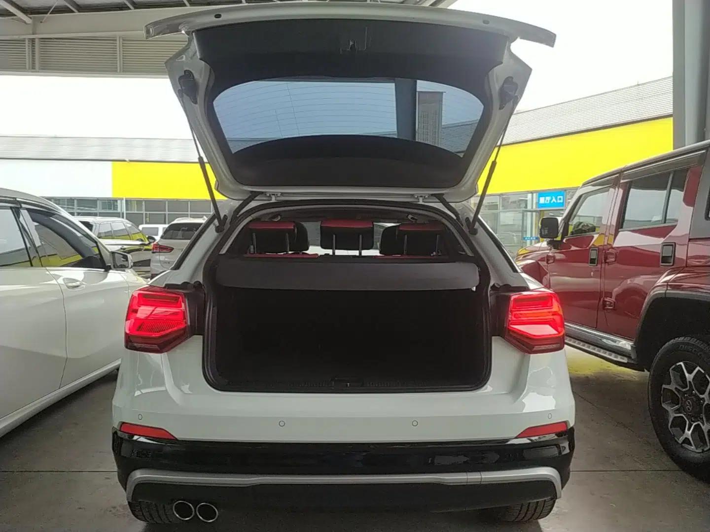 Audi Q2L 2020 35 TFSI Ambition Dynamic Edition — миниатюра 22