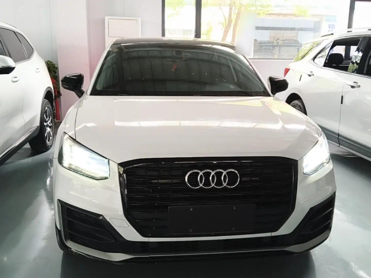 Audi Q2L 2021 35 TFSI Fashion Dynamic Model — миниатюра 2