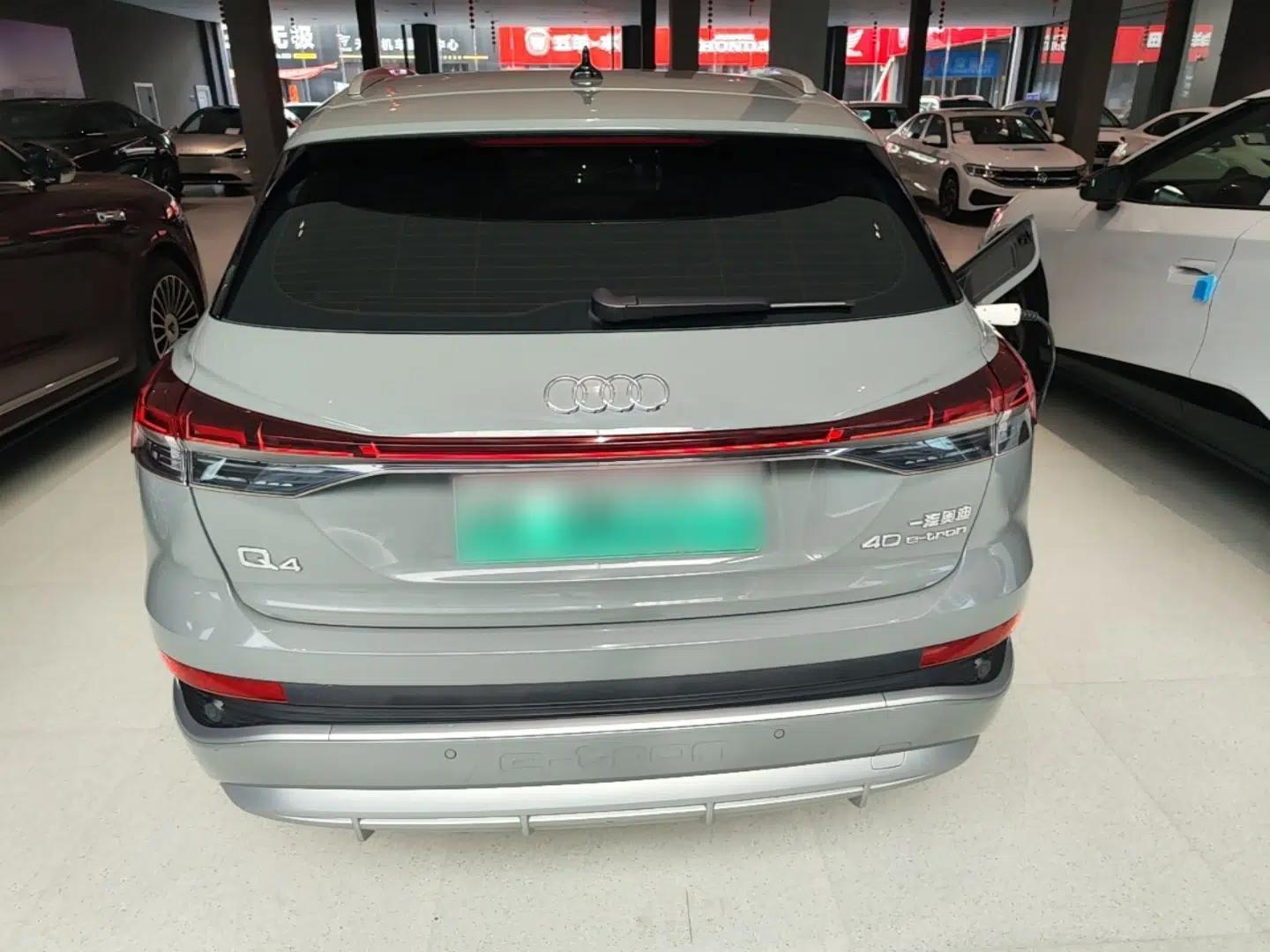 Audi Q4 e-tron 2024 40 e-tron Boundary Edition — миниатюра 5