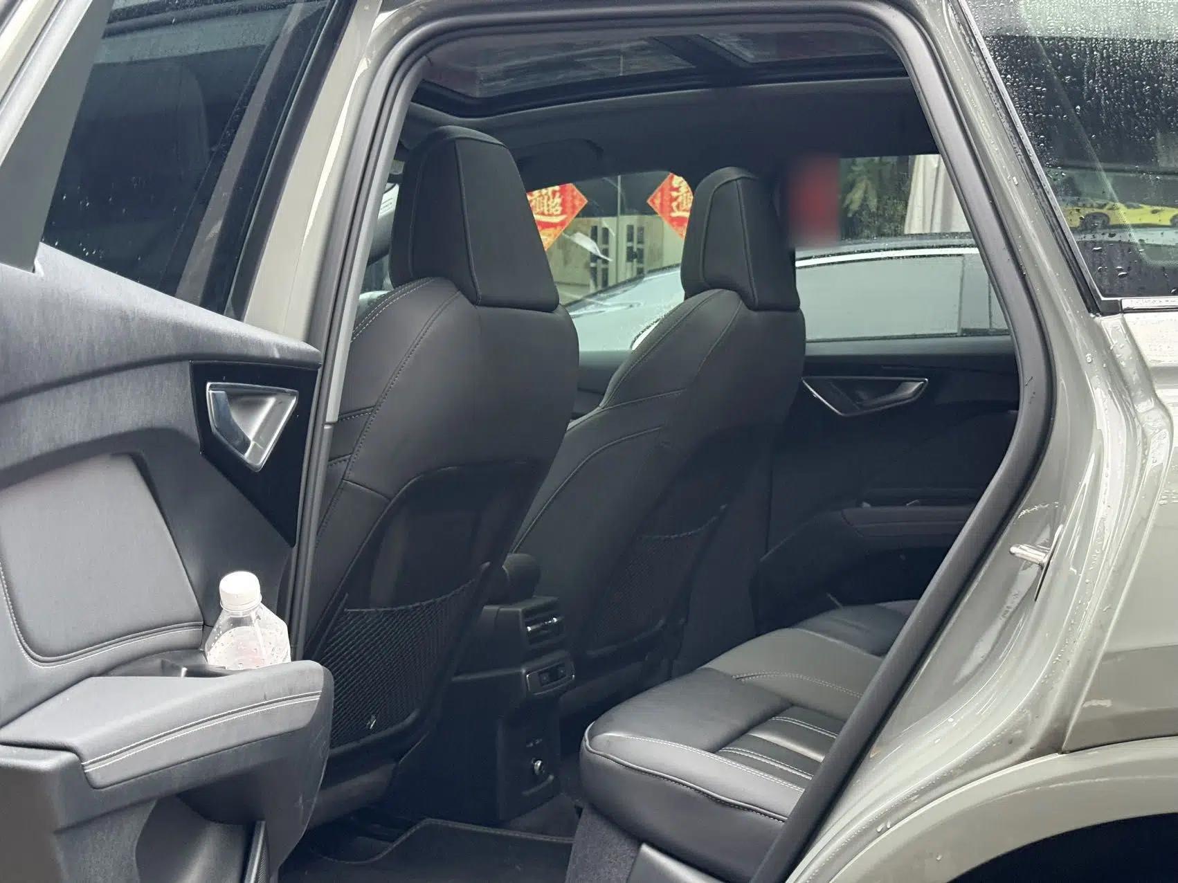 Audi Q4 e-tron 2023 40 e-tron Adventure Edition — миниатюра 29