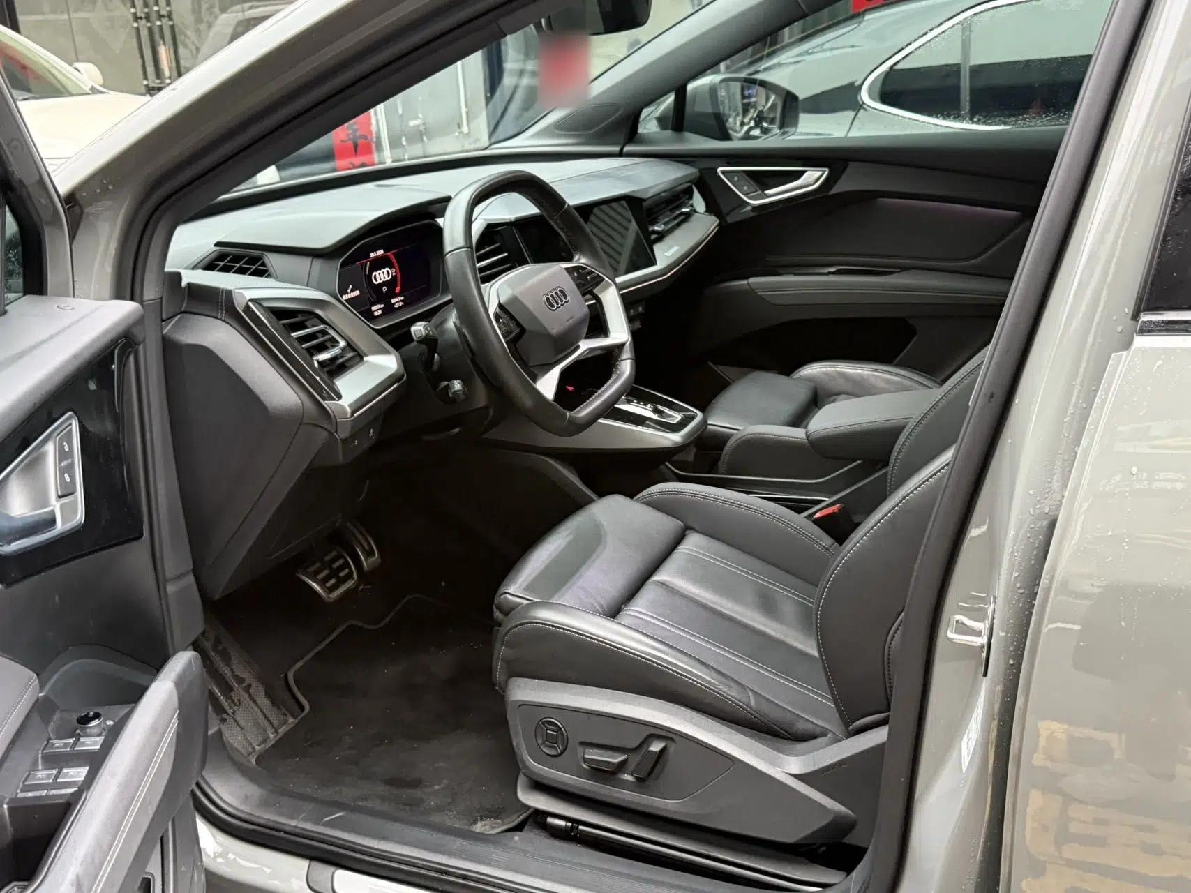 Audi Q4 e-tron 2023 40 e-tron Adventure Edition — миниатюра 30