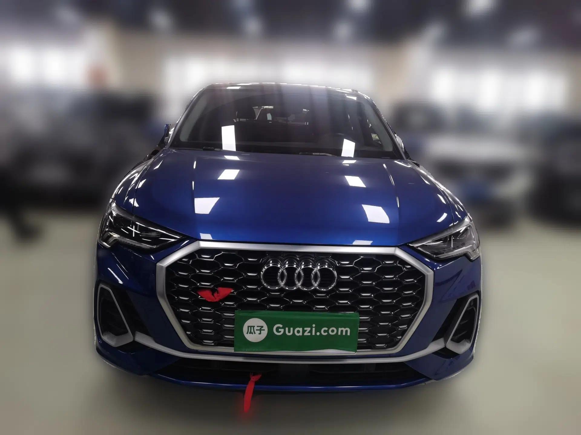 Audi Q3 Sportback 2020 40 TFSI Fashion Model — миниатюра 2
