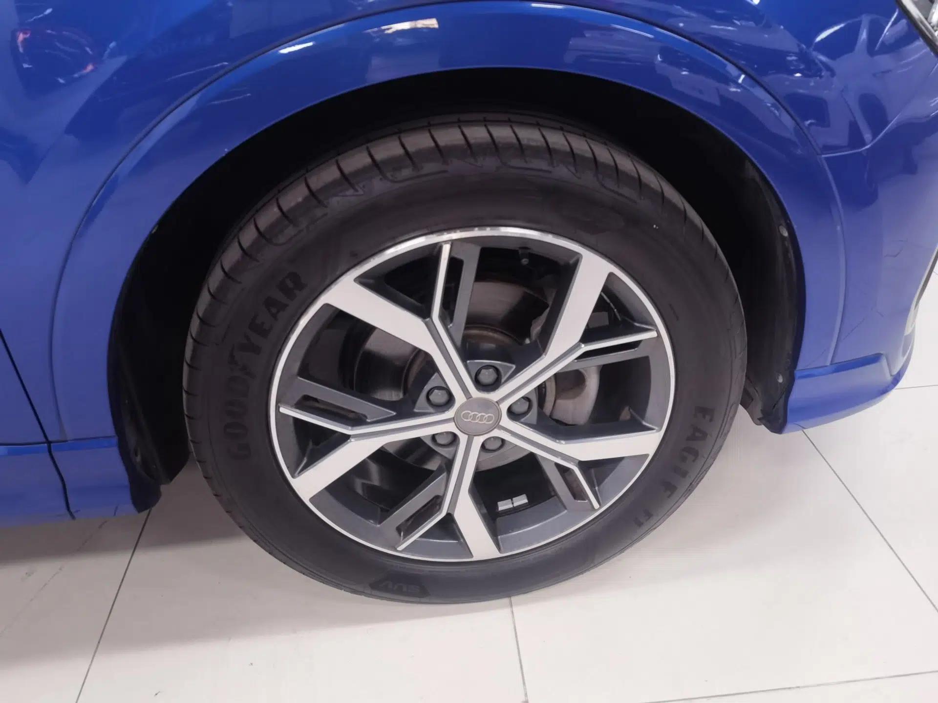 Audi Q3 Sportback 2020 40 TFSI Fashion Model — миниатюра 8