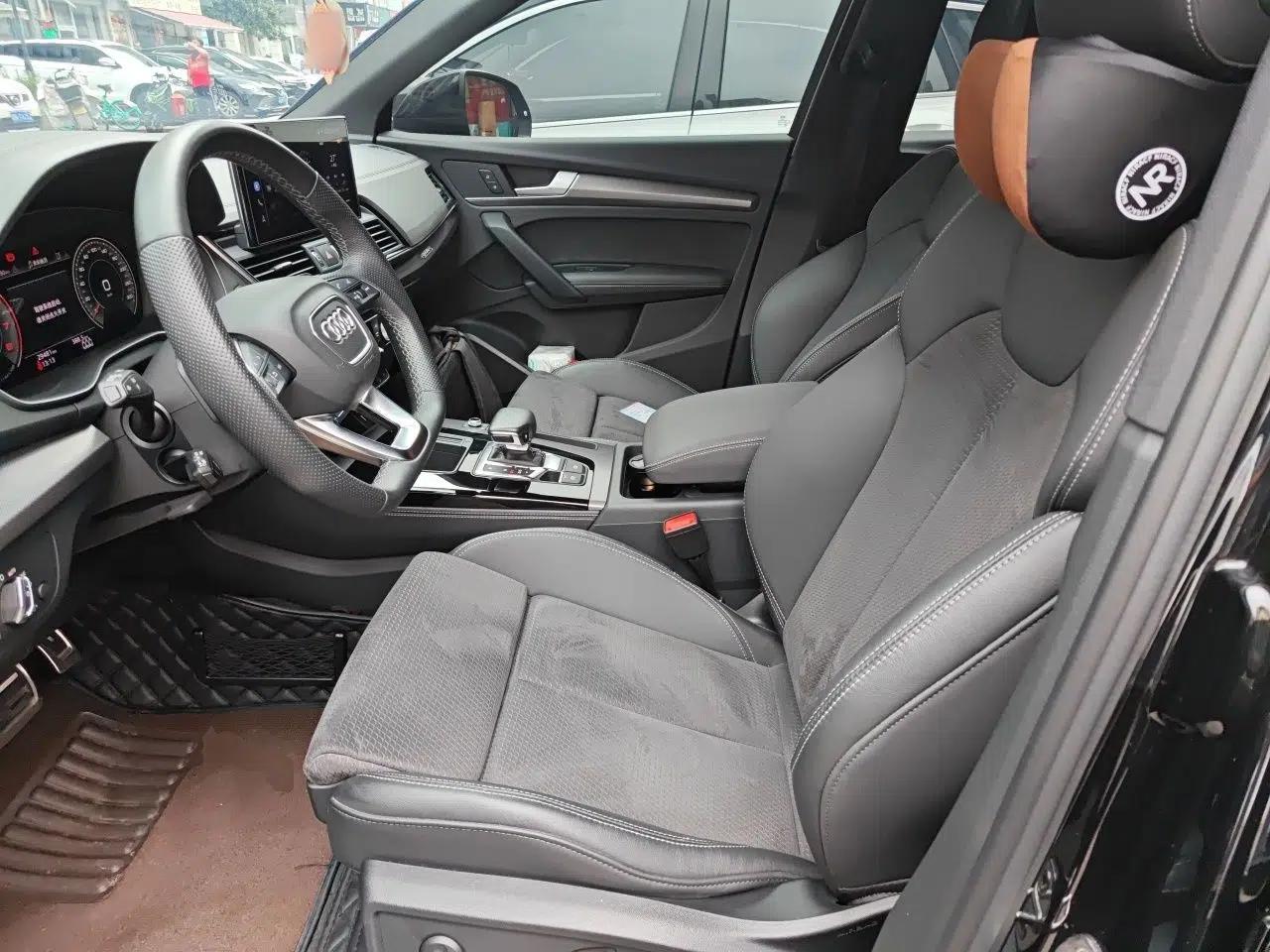 Audi Q5L Sportback 2023 40 TFSI Luxury Model — миниатюра 15
