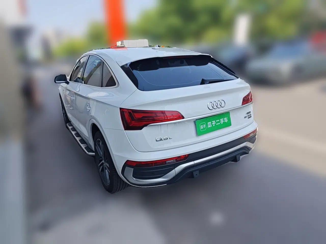 Audi Q5L Sportback 2021 40 TFSI Luxury Edition — миниатюра 4