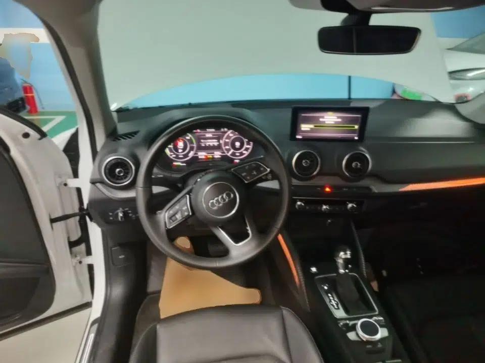 Audi Q2L e-tron 2019 Q2L e-tron Pure Electric Smart Style — миниатюра 13