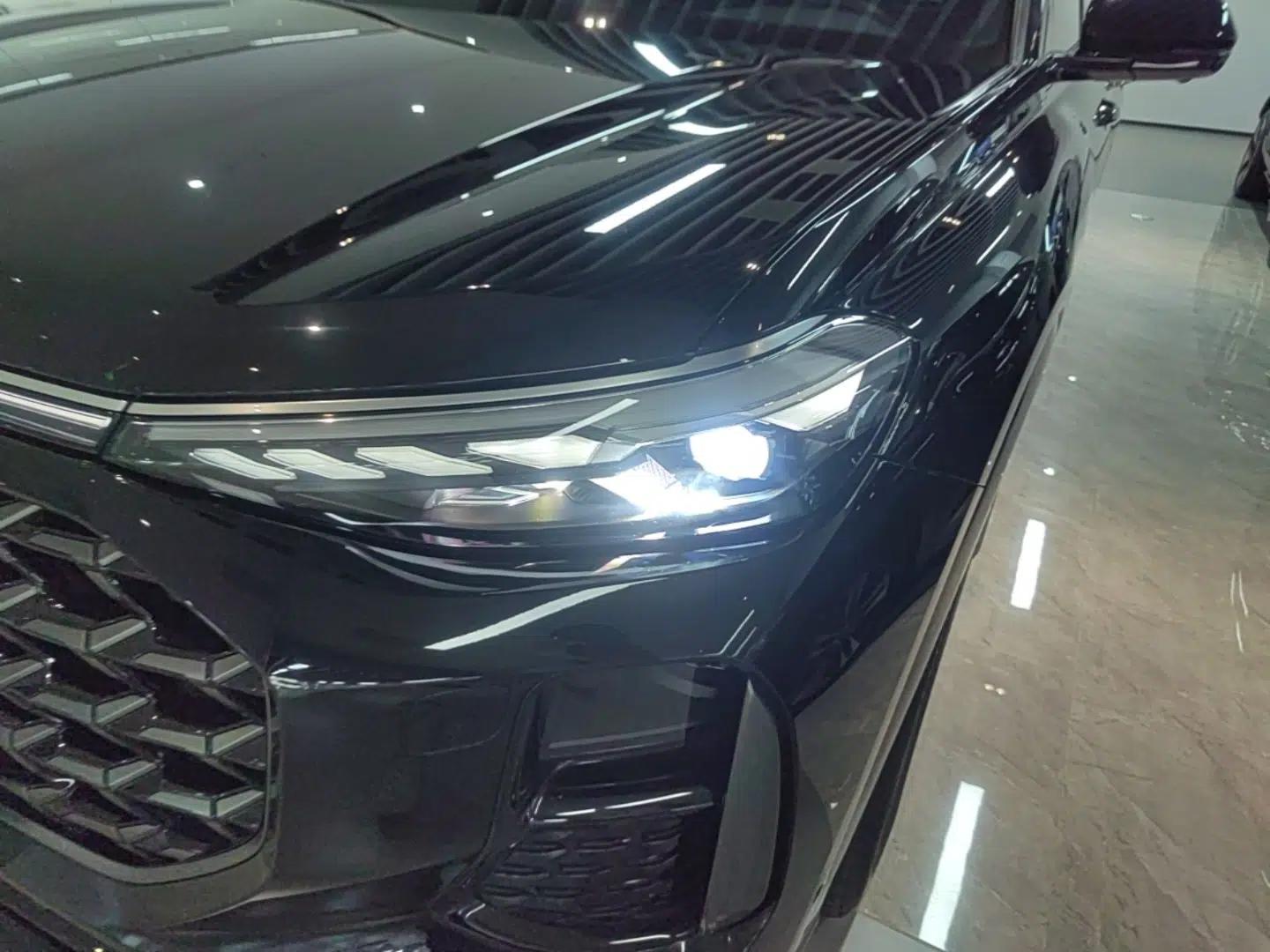 Audi Q6 2023 45 TFSI quattro Qiyun Edition Flying Rider Package — миниатюра 8