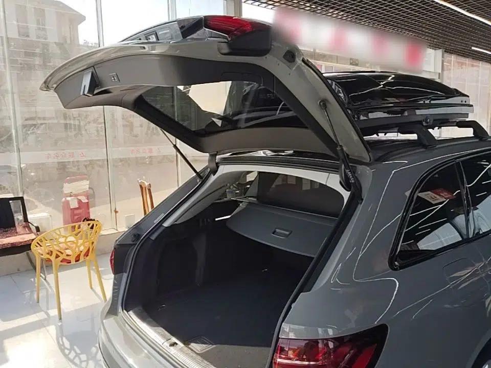 Audi A4 2022 Avant 40 TFSI Fashion Dynamic Model — миниатюра 22