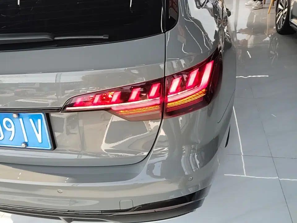 Audi A4 2022 Avant 40 TFSI Fashion Dynamic Model — миниатюра 9