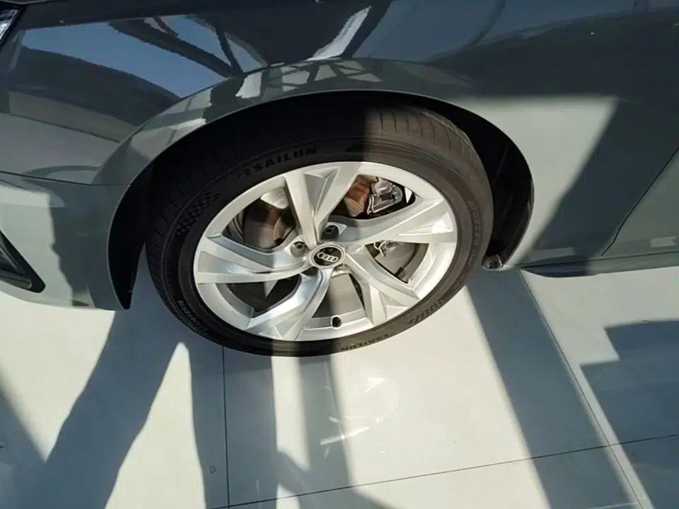 Audi A4 2022 Avant 40 TFSI Fashion Dynamic Model — миниатюра 10
