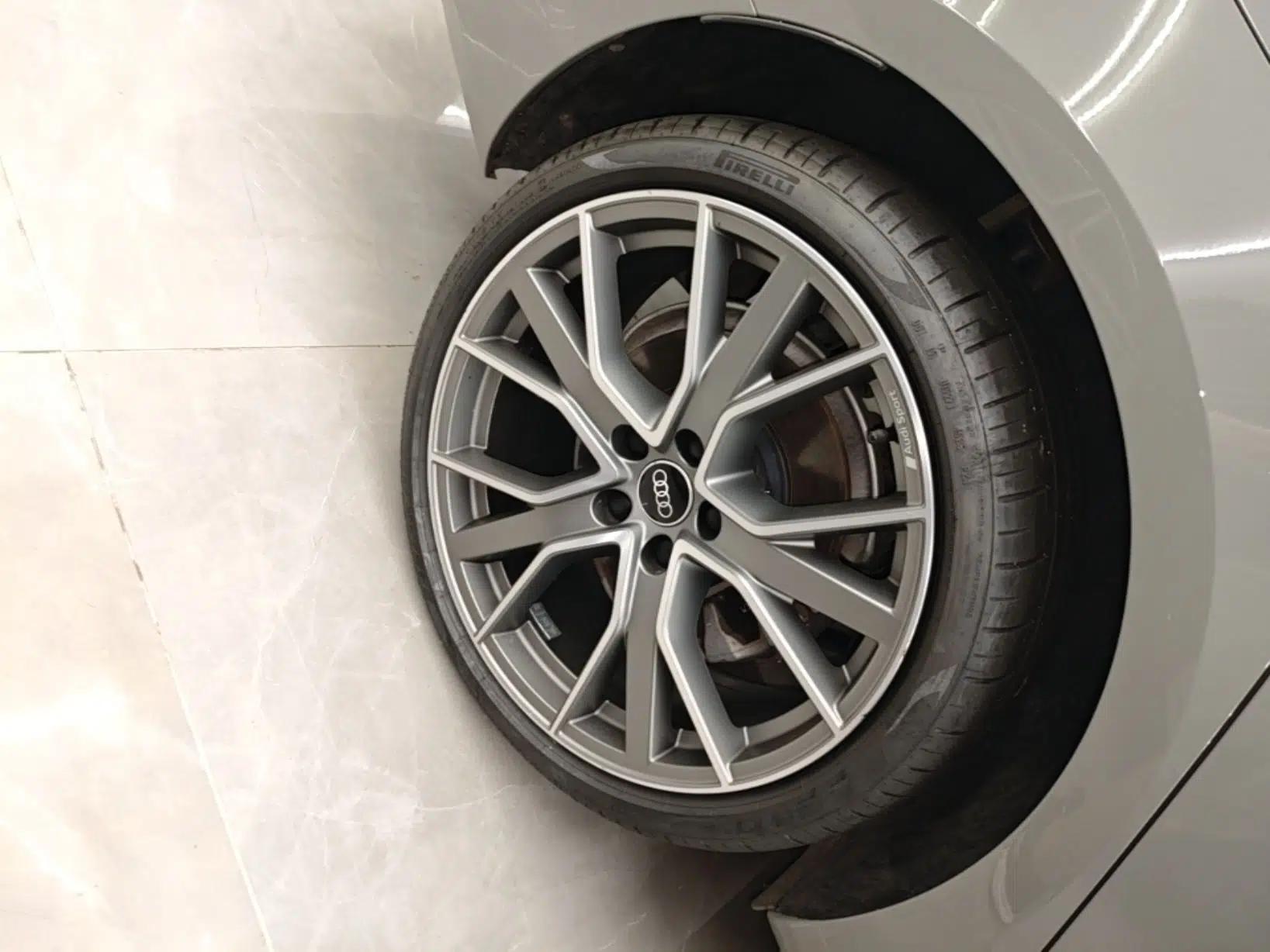 Audi A4 2021 Avant 40 TFSI Pioneer Star Edition — миниатюра 11