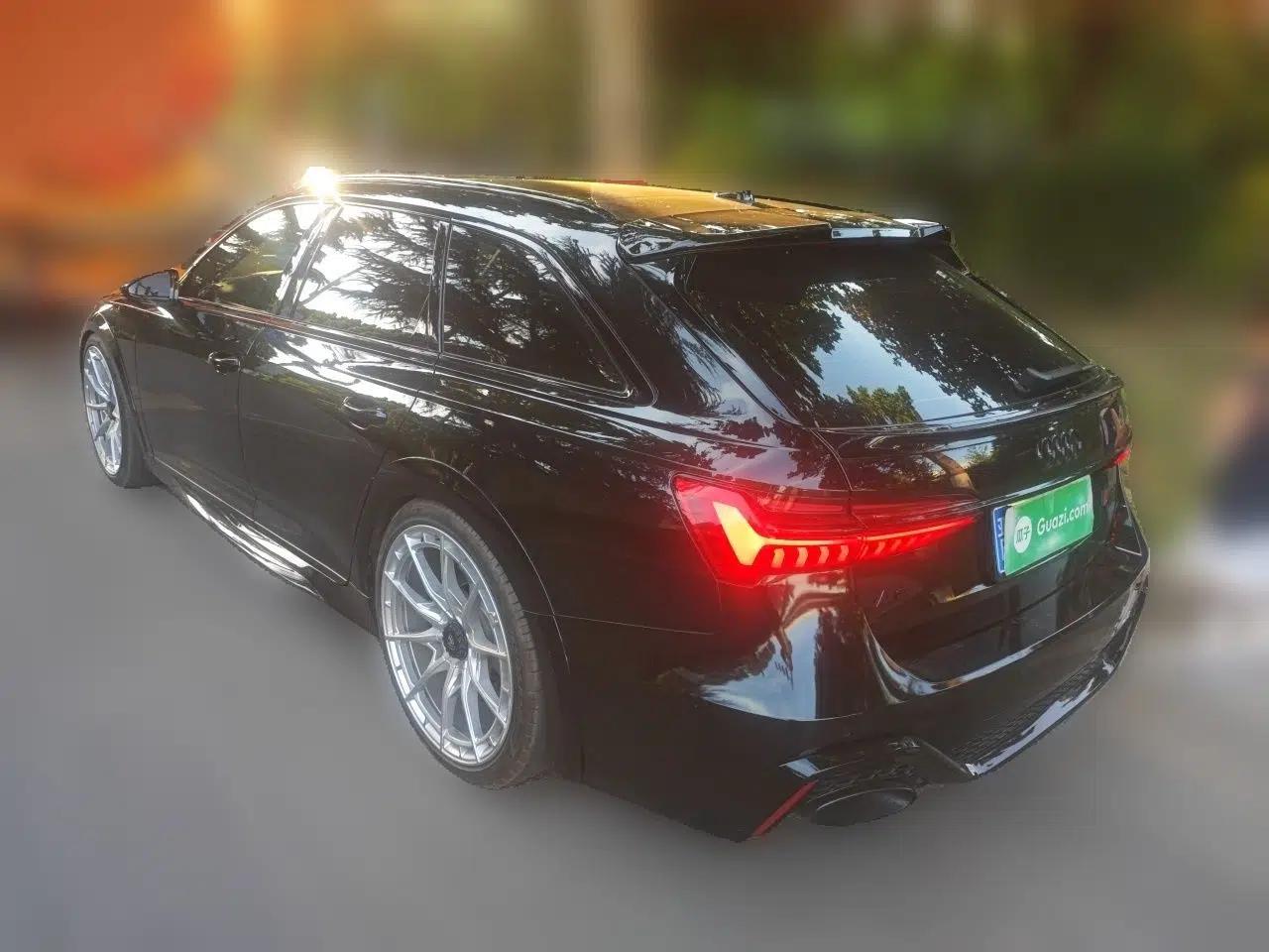 Audi A6 2022 allroad quattro Explorer 55 TFSI Prestige Off-Road Model — миниатюра 4