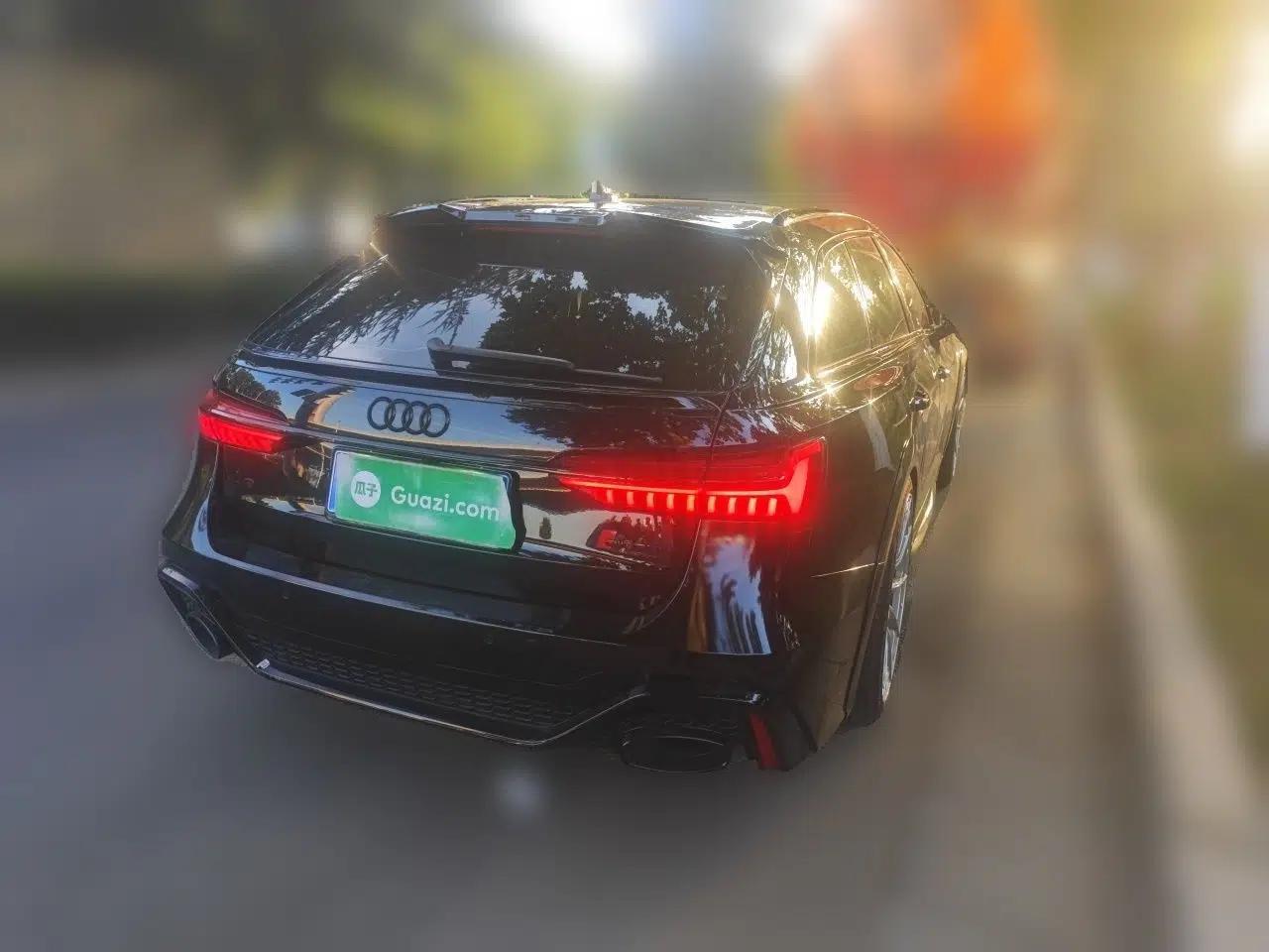 Audi A6 2022 allroad quattro Explorer 55 TFSI Prestige Off-Road Model — миниатюра 6