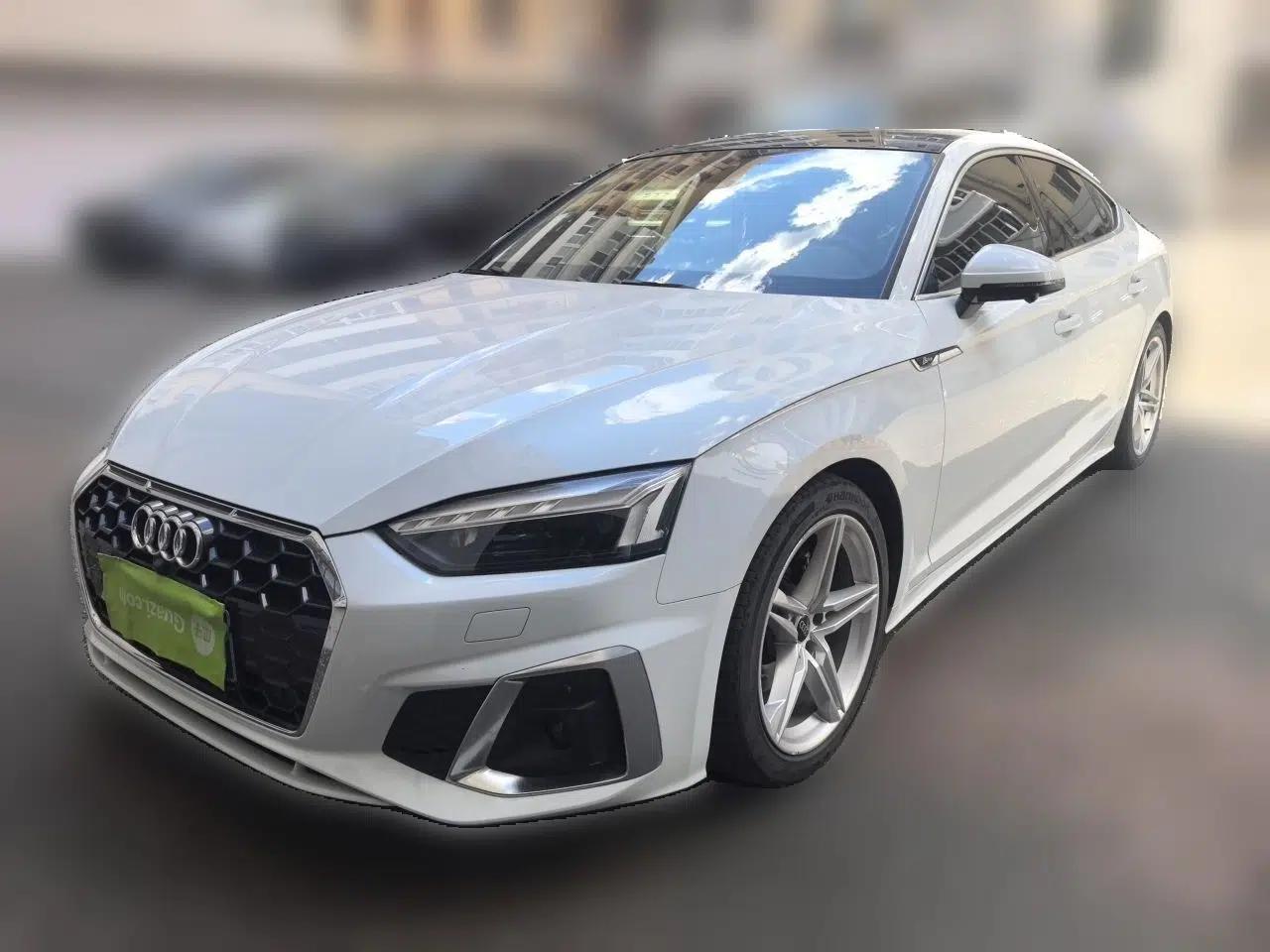 Audi A5 2023 Sportback 40 TFSI Fashionable and Dynamic Model — миниатюра 1
