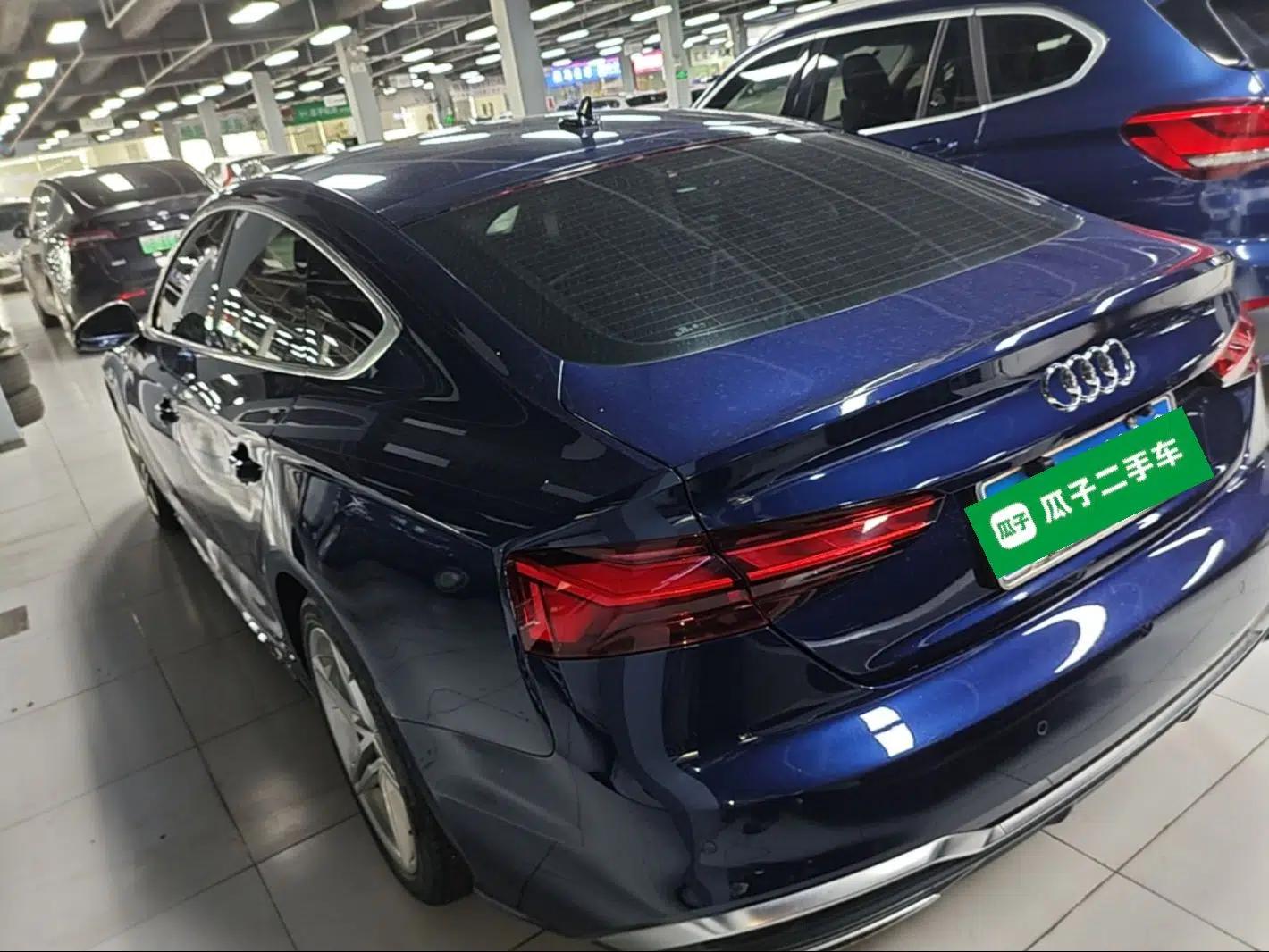 Audi A5 2021 Sportback 40 TFSI Fashionable and Dynamic Model — миниатюра 4