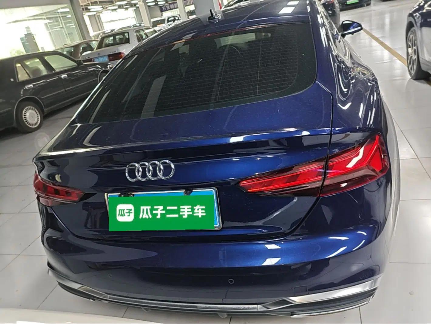 Audi A5 2021 Sportback 40 TFSI Fashionable and Dynamic Model — миниатюра 5