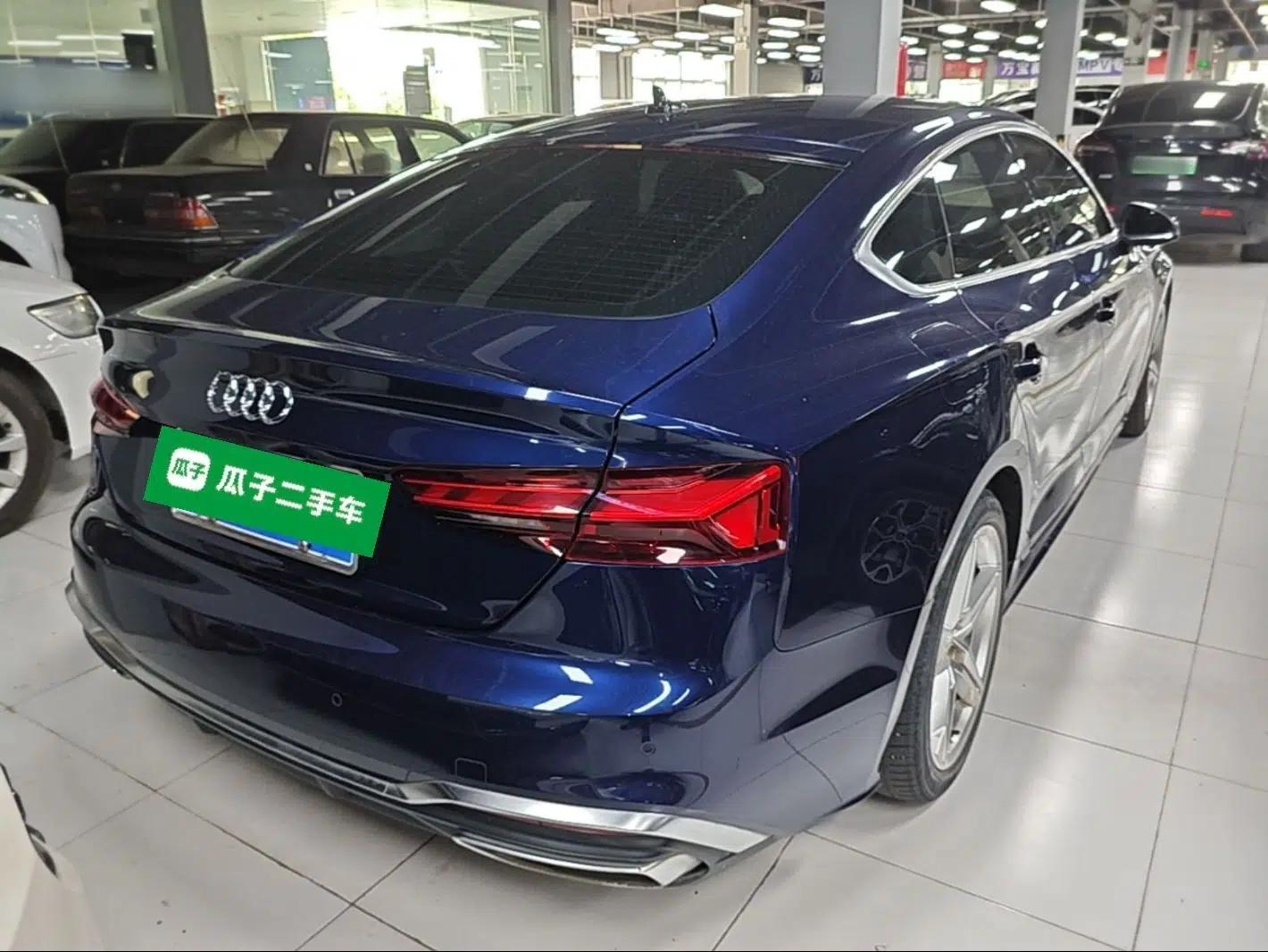 Audi A5 2021 Sportback 40 TFSI Fashionable and Dynamic Model — миниатюра 6