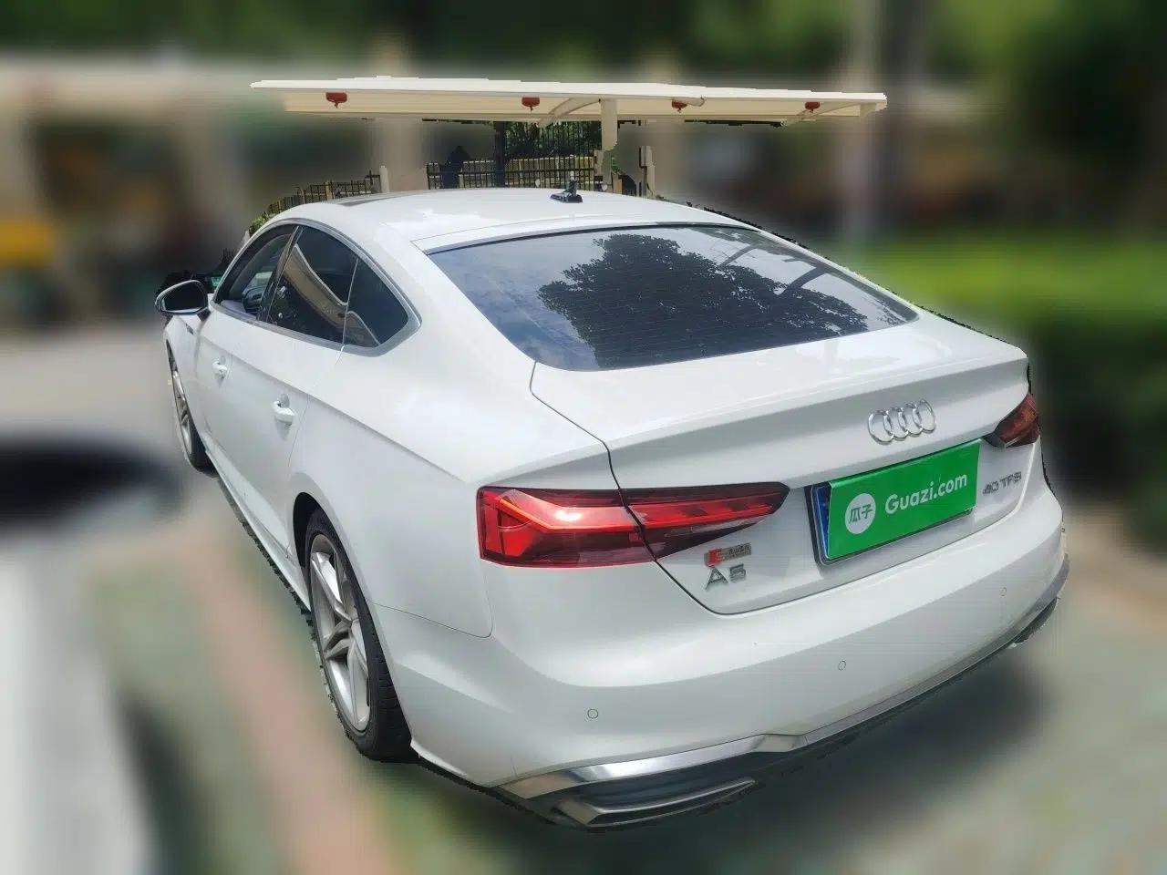 Audi A5 2022 Sportback 40 TFSI Fashionable and Dynamic Model — миниатюра 4