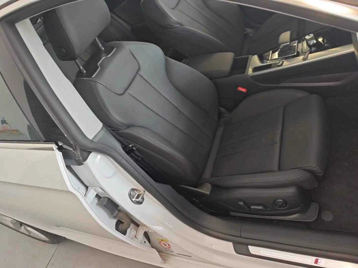Audi A5 2024 Sportback 40 TFSI Fashionable and Dynamic Model — миниатюра 19