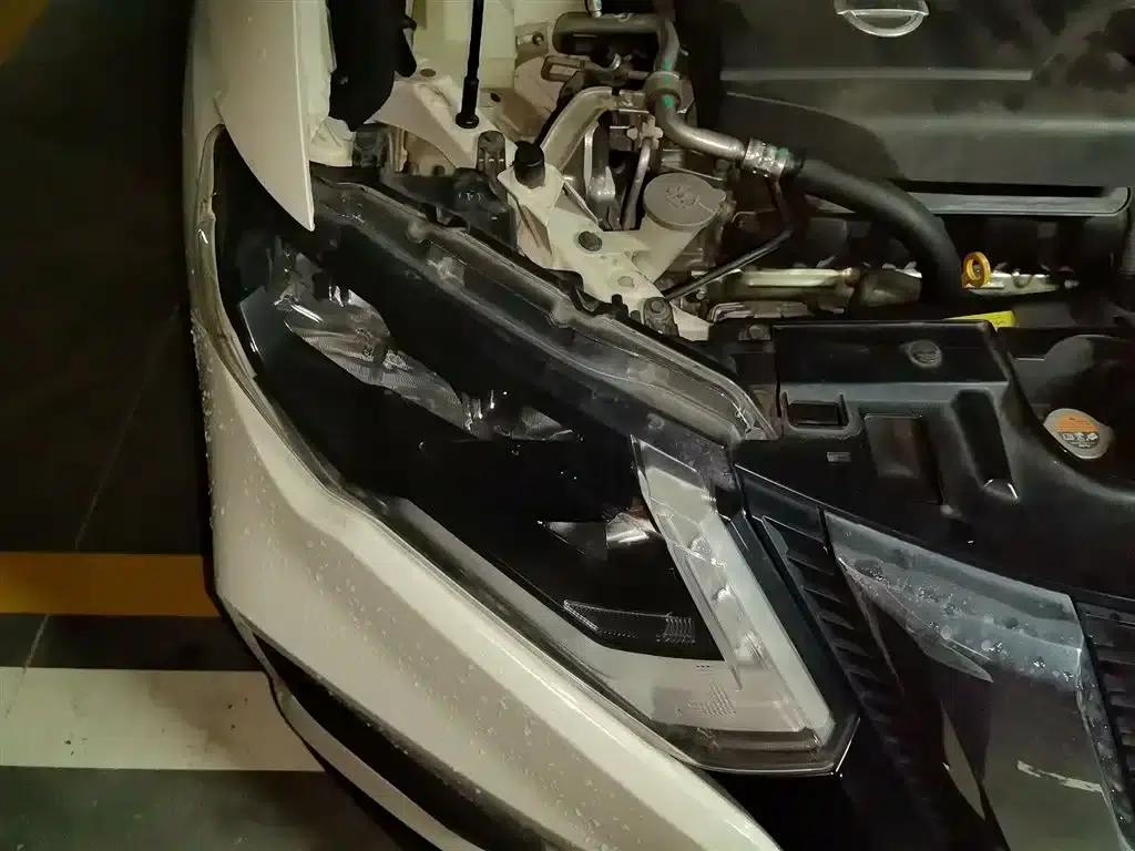 Nissan X-Trail 2017 2.0L CVT Comfort Edition 2WD — миниатюра 21