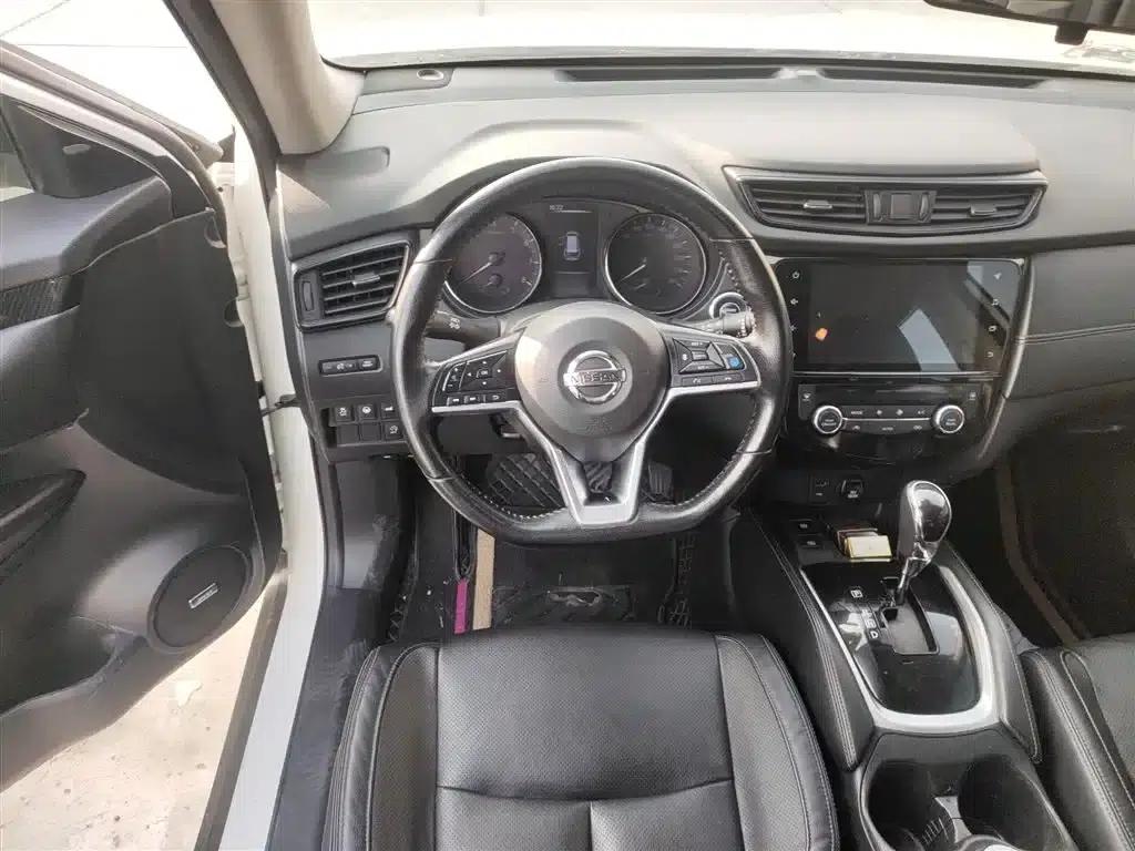 Nissan X-Trail 2021 2.5L CVT 4WD XL ITS Luxury Commemorative Edition — миниатюра 3