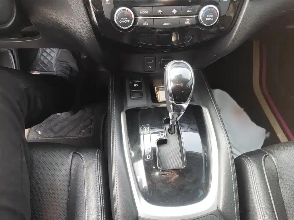 Nissan X-Trail 2021 2.5L CVT 4WD XL ITS Luxury Commemorative Edition — миниатюра 7