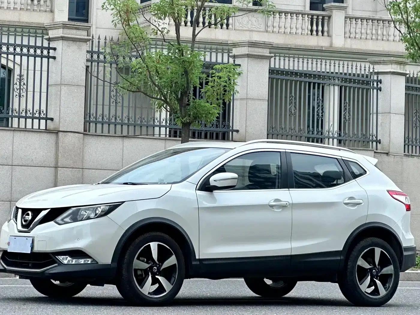 Nissan Qashqai 2017 2.0L CVT Elite Edition (National V Emission Standard) — миниатюра 1