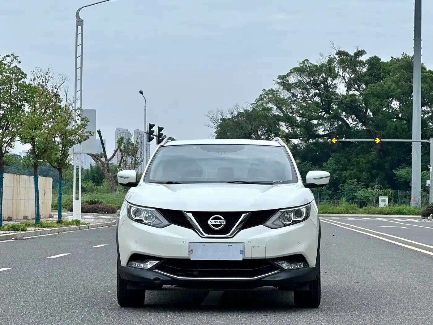 Nissan Qashqai 2017 2.0L CVT Elite Edition (National V Emission Standard) — миниатюра 2