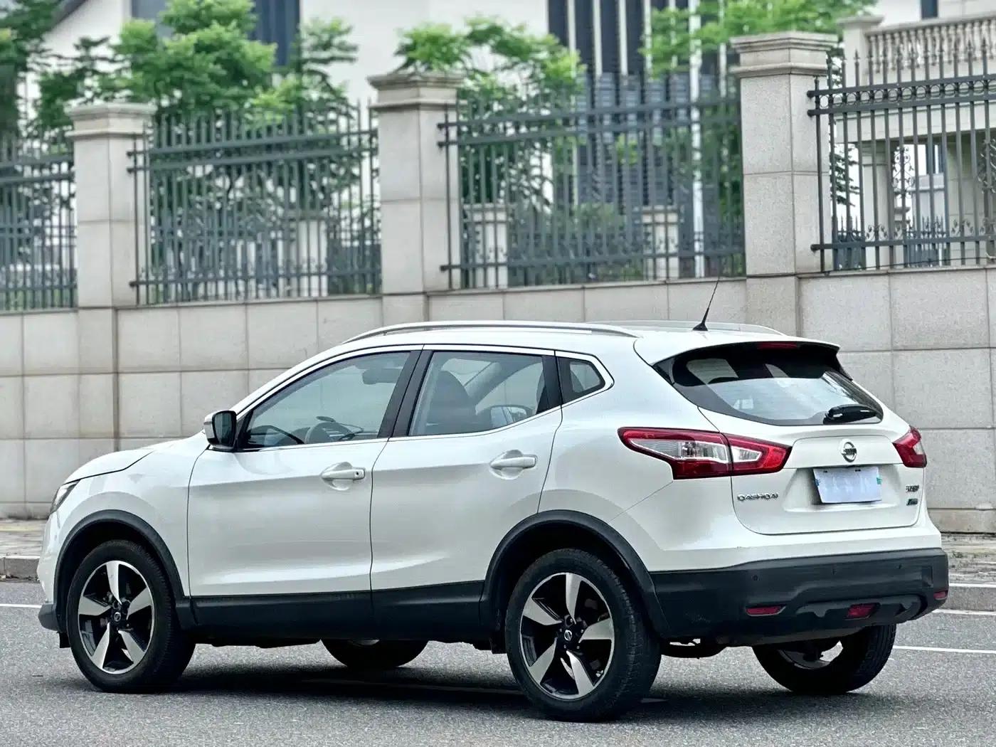 Nissan Qashqai 2017 2.0L CVT Elite Edition (National V Emission Standard) — миниатюра 5