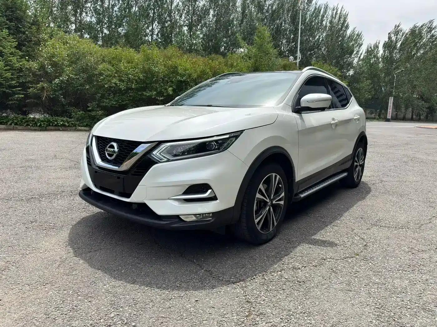 Nissan Qashqai 2022 2.0L CVT XV Prem Luxury Edition — миниатюра 1
