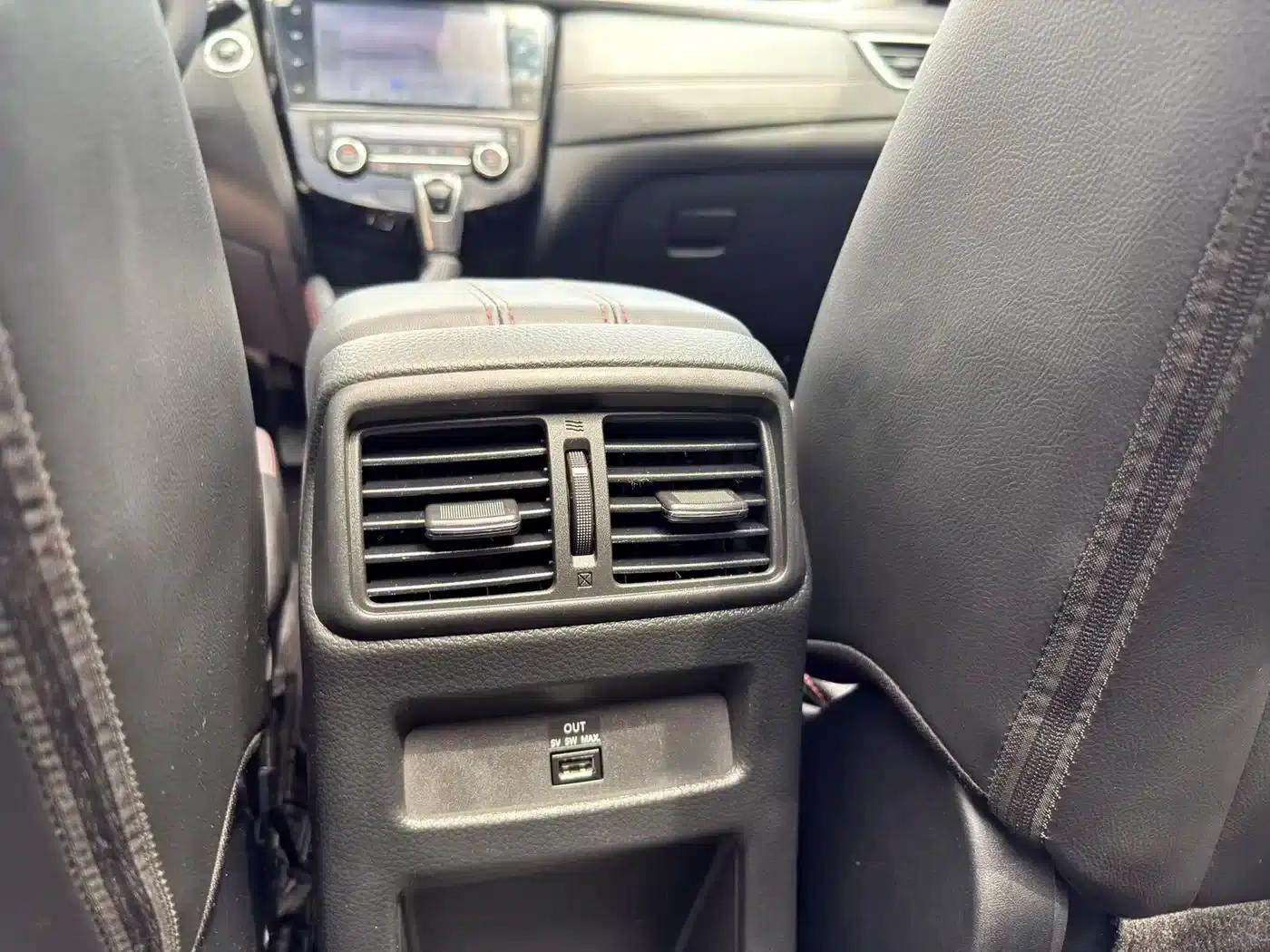 Nissan Qashqai 2022 2.0L CVT XV Prem Luxury Edition — миниатюра 11