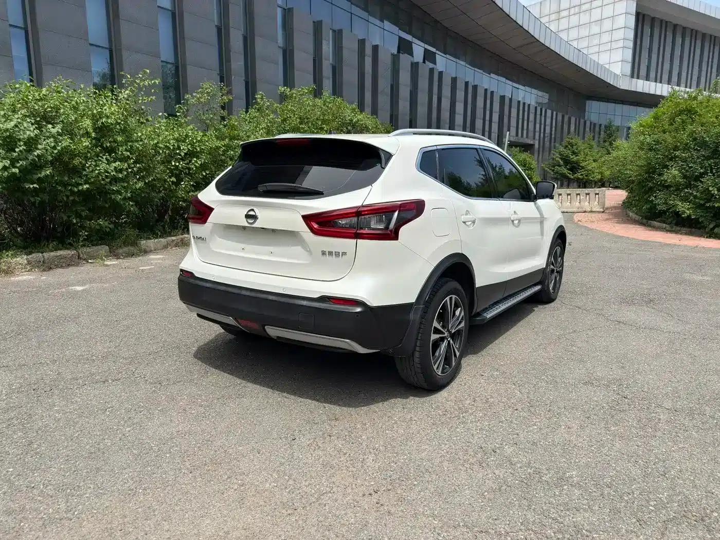 Nissan Qashqai 2022 2.0L CVT XV Prem Luxury Edition — миниатюра 21