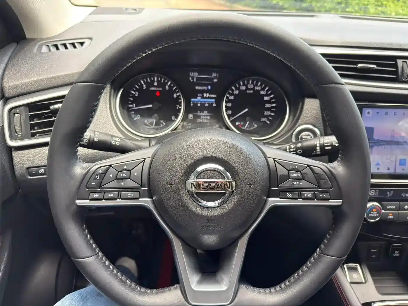 Nissan Qashqai 2022 2.0L CVT XV Prem Luxury Edition — миниатюра 7