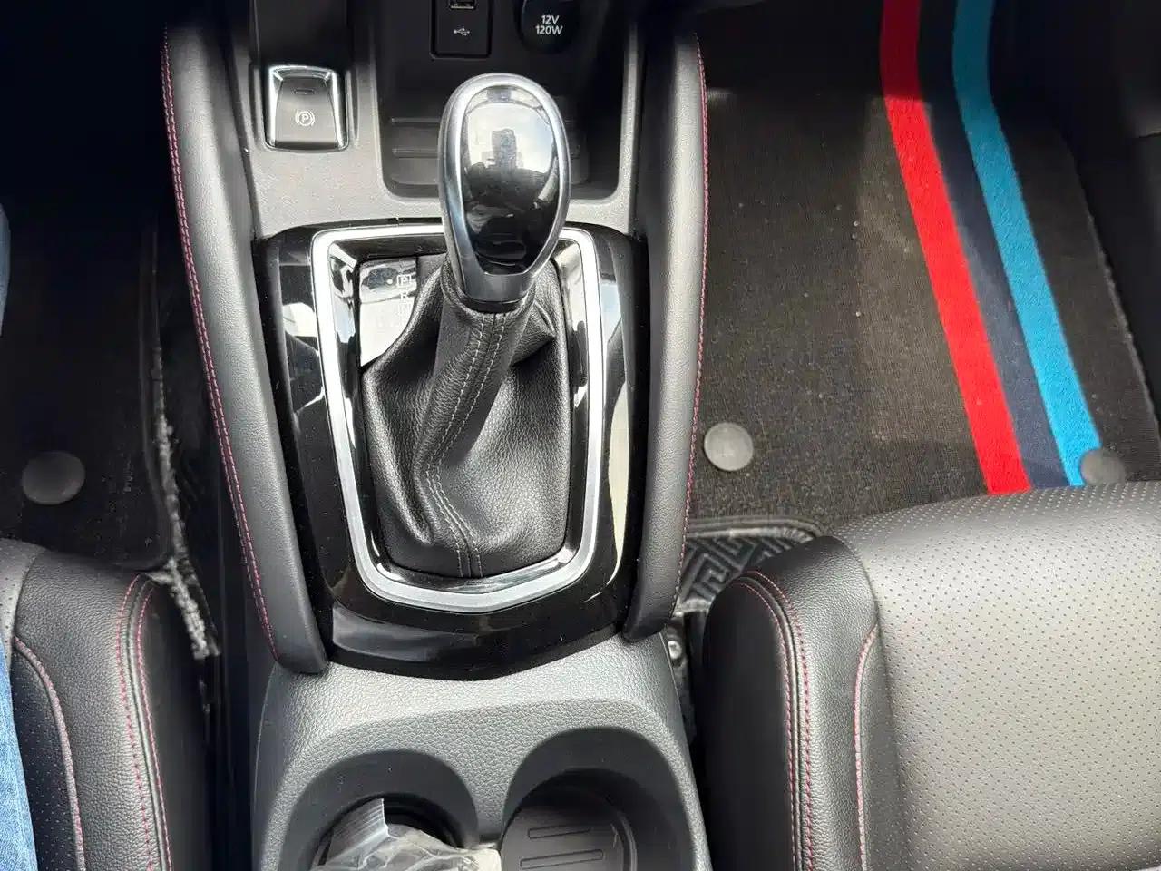 Nissan Qashqai 2022 2.0L CVT XV Prem Luxury Edition — миниатюра 8