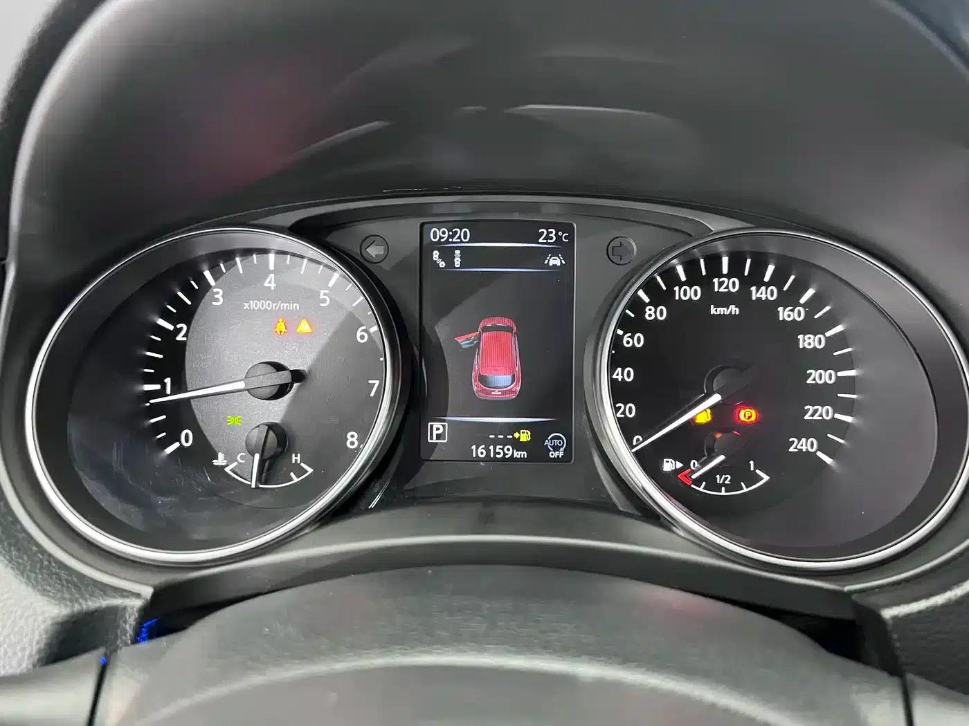 Nissan Qashqai 2022 2.0L CVT XV Prem Luxury Edition — миниатюра 10