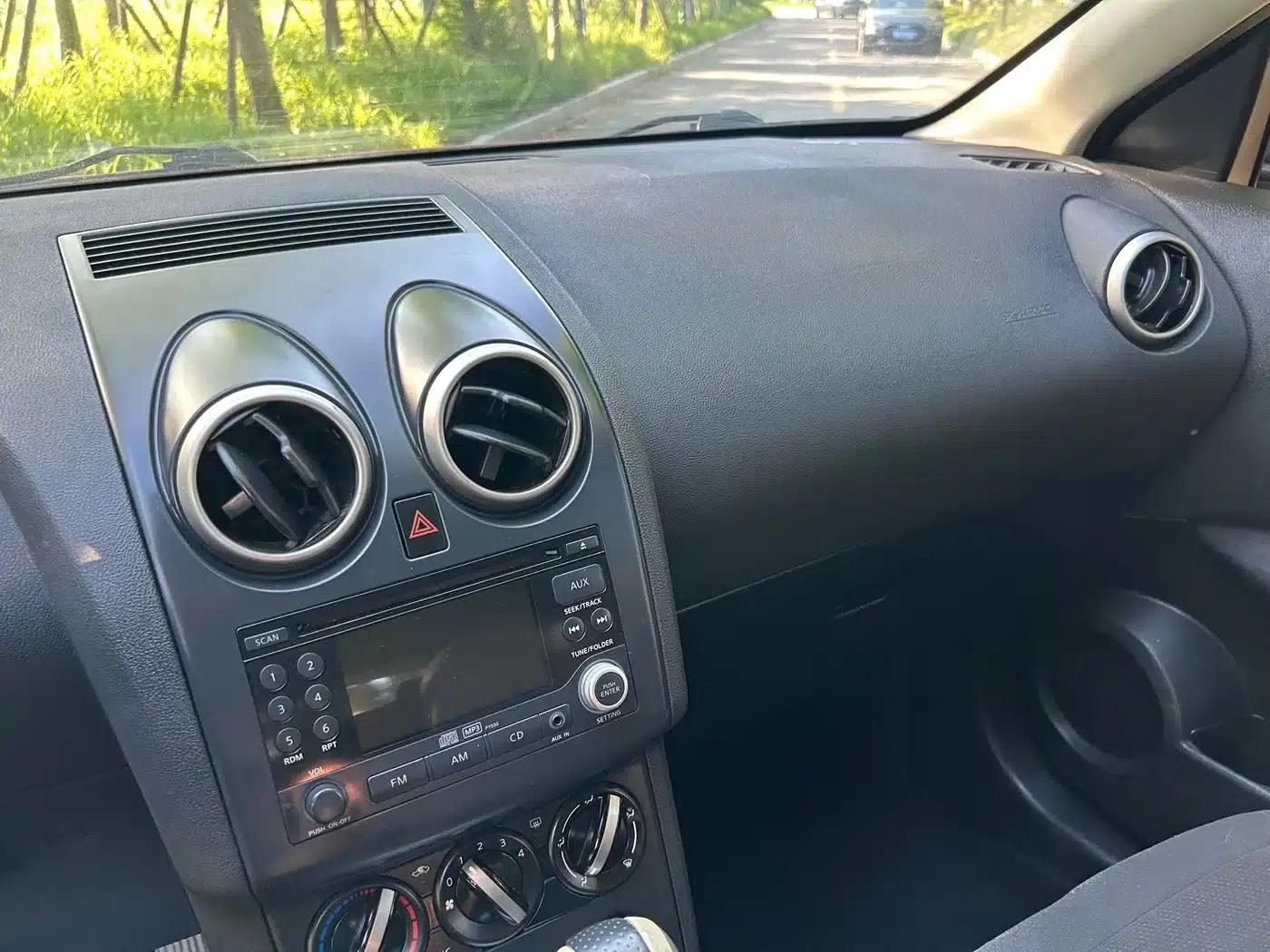 Nissan Qashqai 2012 2.0XL Fire CVT 2WD — миниатюра 13