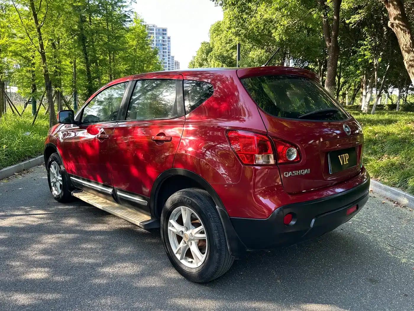 Nissan Qashqai 2012 2.0XL Fire CVT 2WD — миниатюра 4