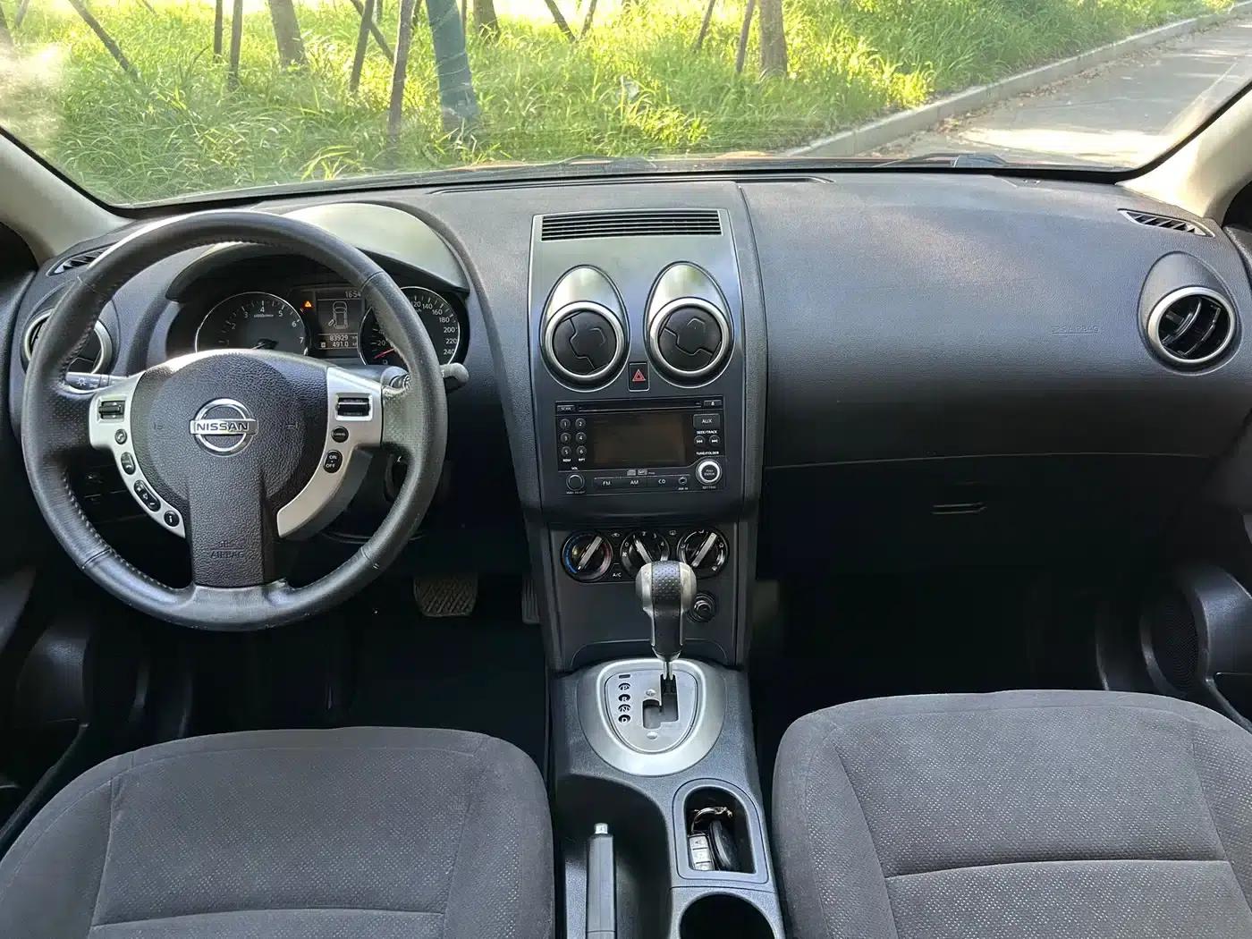 Nissan Qashqai 2012 2.0XL Fire CVT 2WD — миниатюра 7