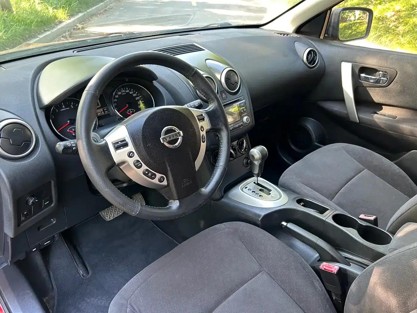 Nissan Qashqai 2012 2.0XL Fire CVT 2WD — миниатюра 8