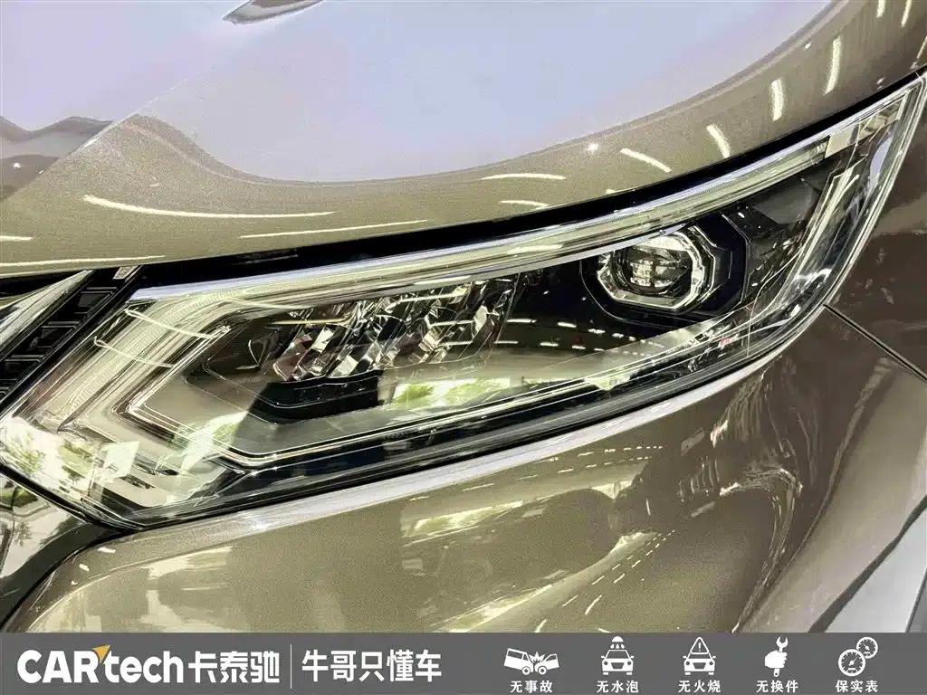 Nissan Qashqai 2021 2.0L CVT Luxury Edition — миниатюра 11