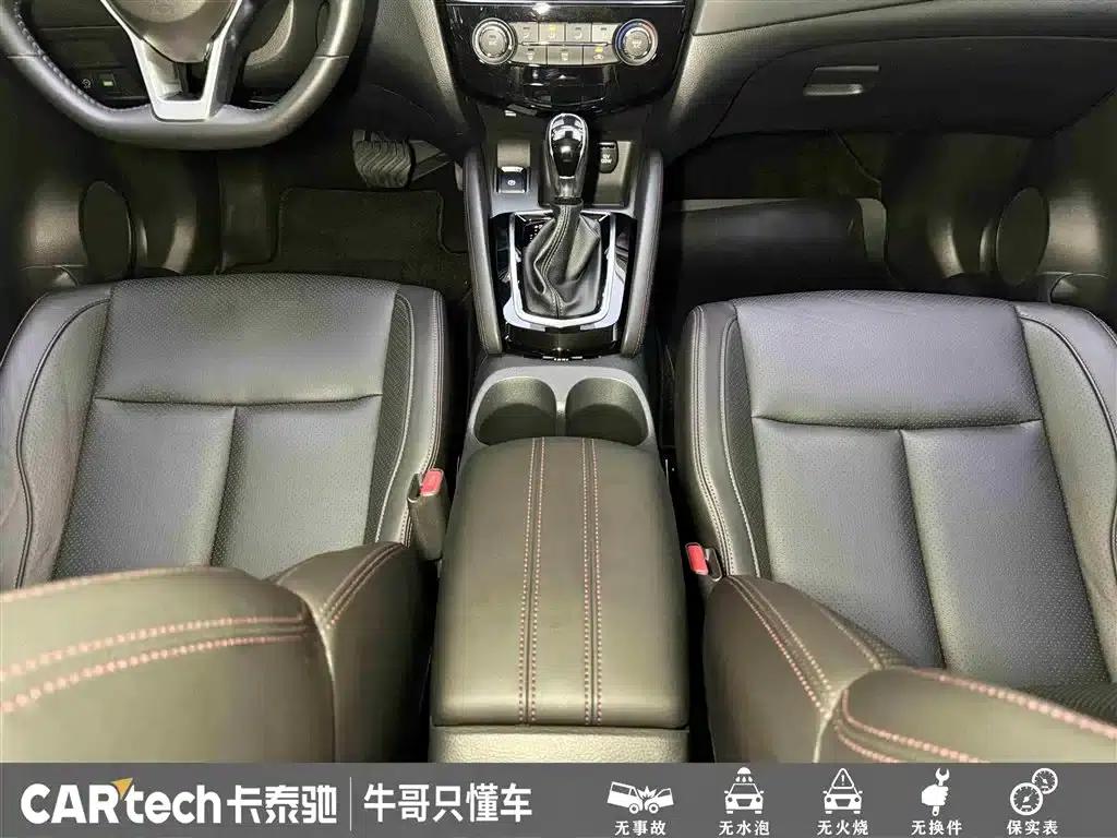 Nissan Qashqai 2021 2.0L CVT Luxury Edition — миниатюра 20