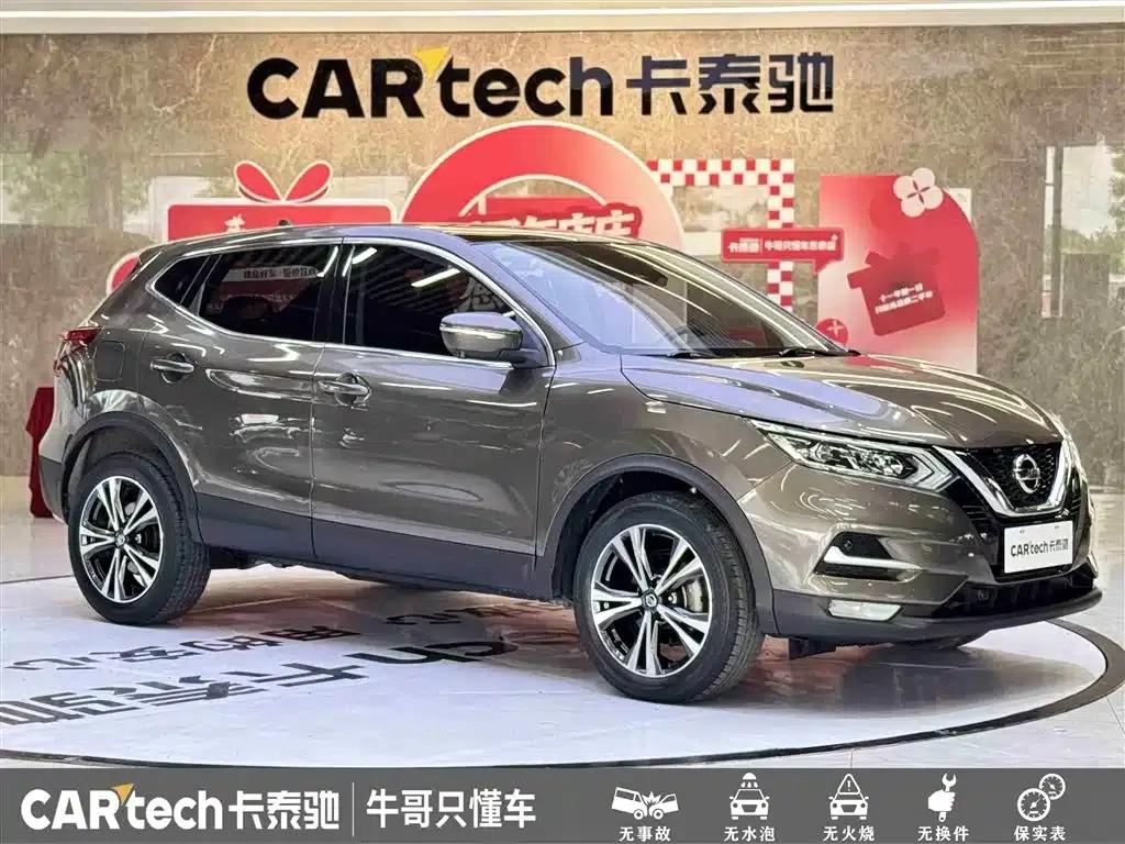 Nissan Qashqai 2021 2.0L CVT Luxury Edition — миниатюра 3