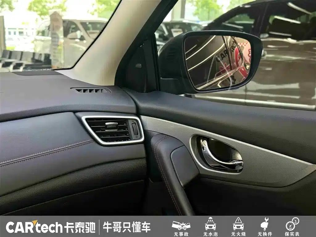 Nissan Qashqai 2021 2.0L CVT Luxury Edition — миниатюра 21