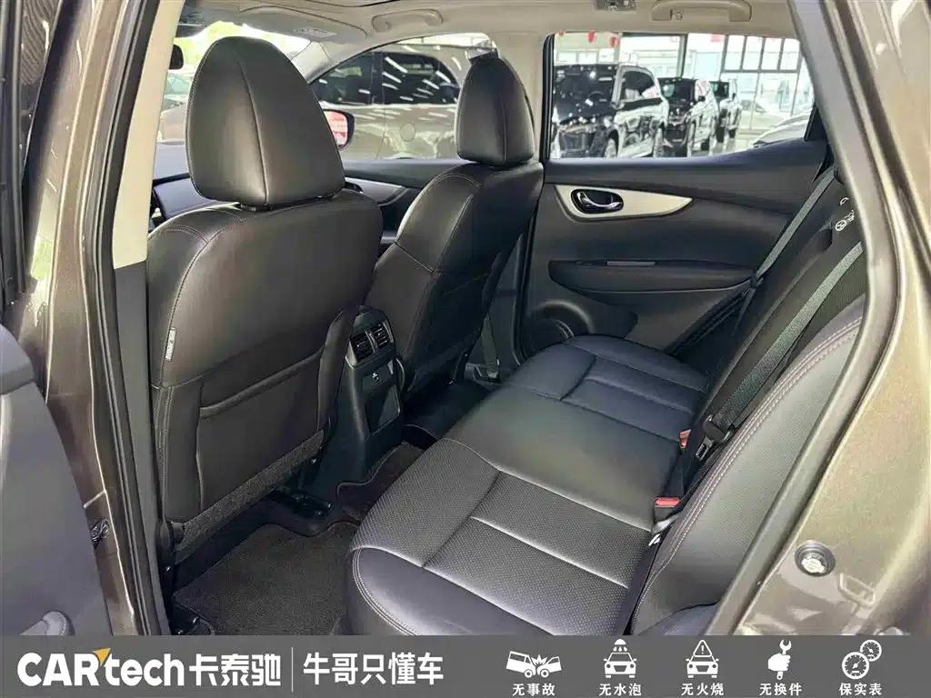 Nissan Qashqai 2021 2.0L CVT Luxury Edition — миниатюра 25