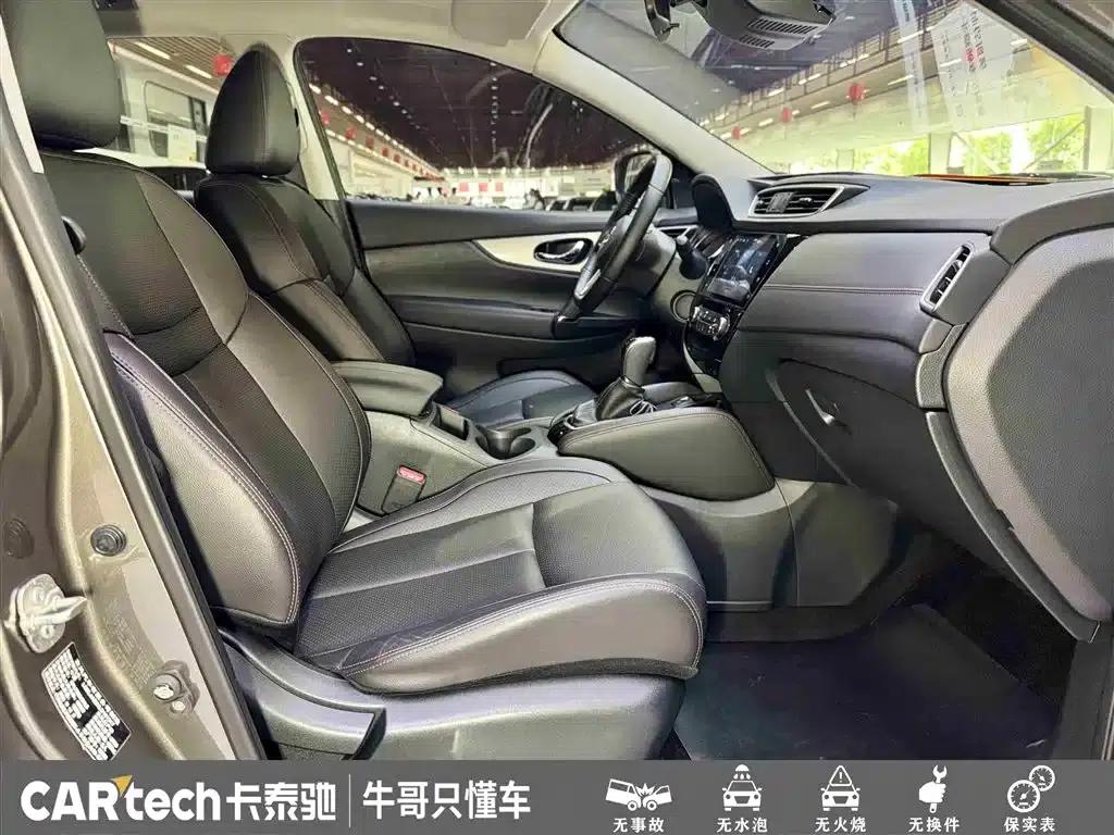 Nissan Qashqai 2021 2.0L CVT Luxury Edition — миниатюра 27